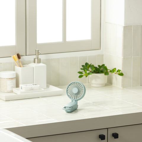 2025最新款！日本勾掛式雙扇葉摺疊手提風扇│Rhythm Silky Wind Mobile 3.2 - Design Chicken創意購物平台