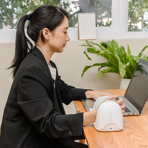 手足兩用氣壓按摩器 | 台灣3ZeBra 溫揉腕 - Design Chicken創意購物平台