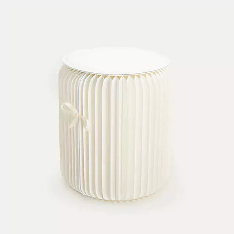 可摺疊小圓櫈 │ 風琴牛皮紙折疊家具 | ihpaper - Design Chicken創意購物平台